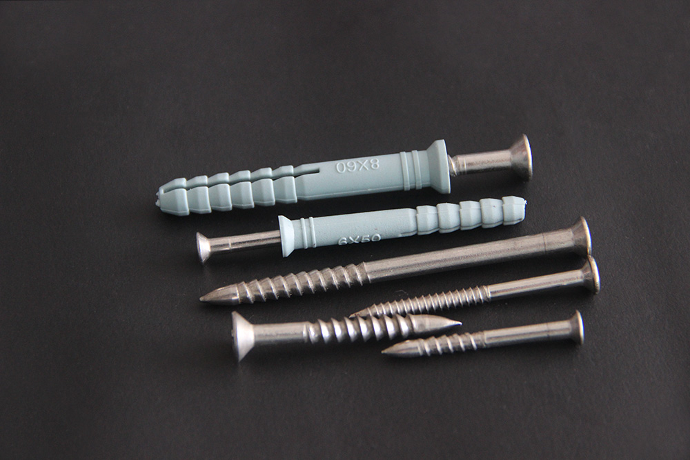 Expansion Screws 