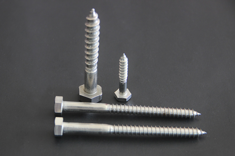 Hex head wood screws 