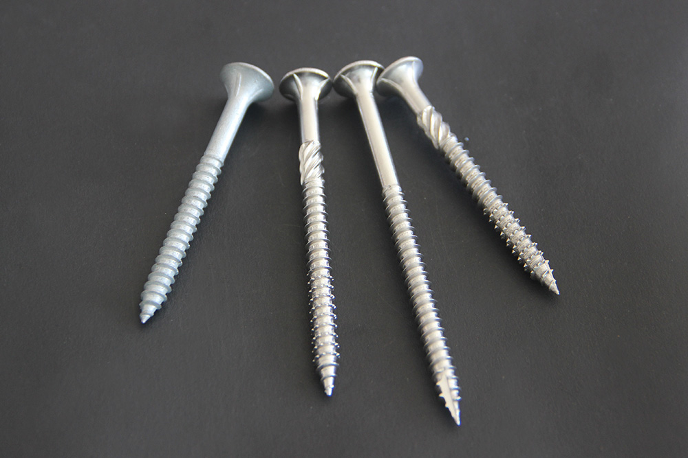 Horn head wood screw 